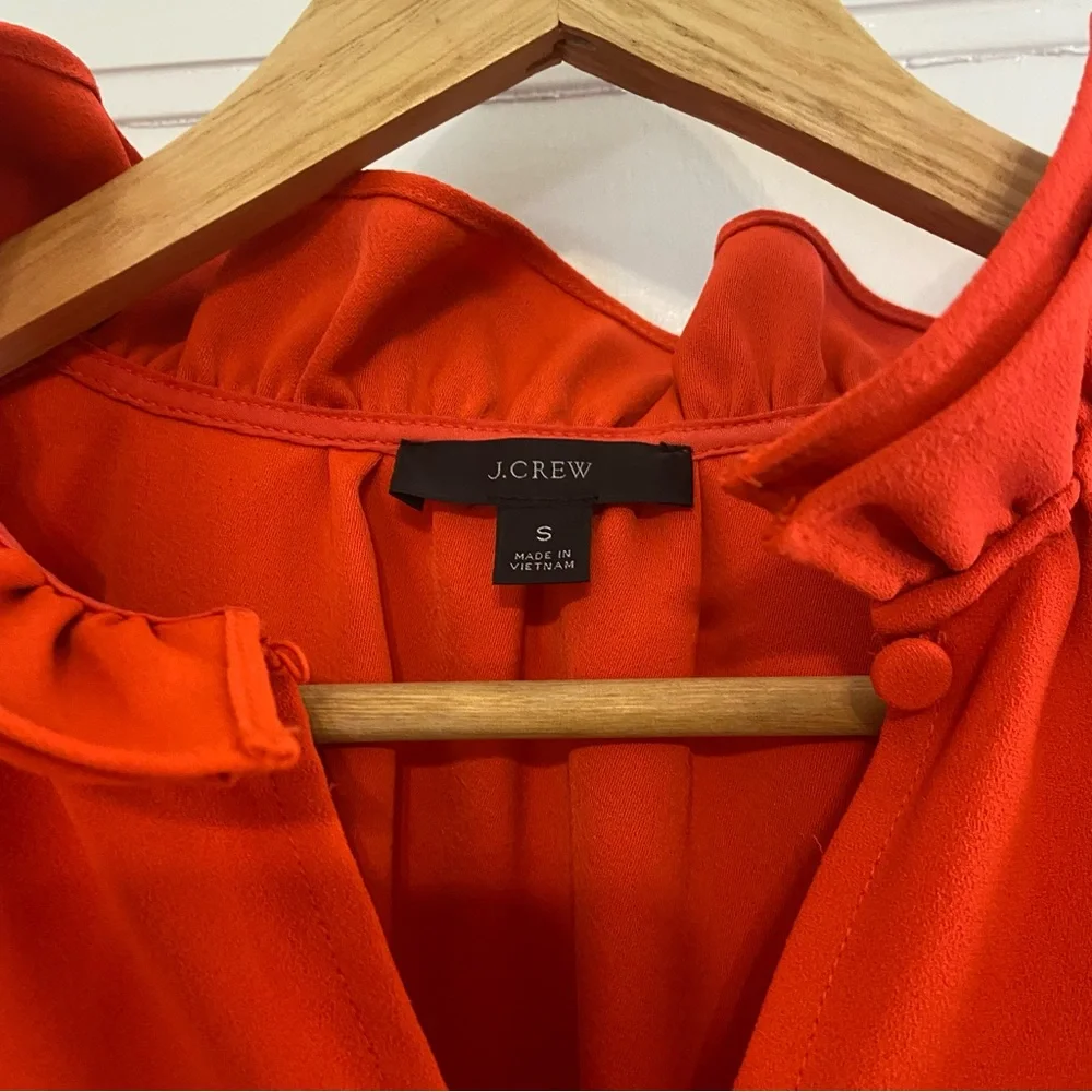J. Crew Keyhole Ruffleneck blouse in 365 crepe